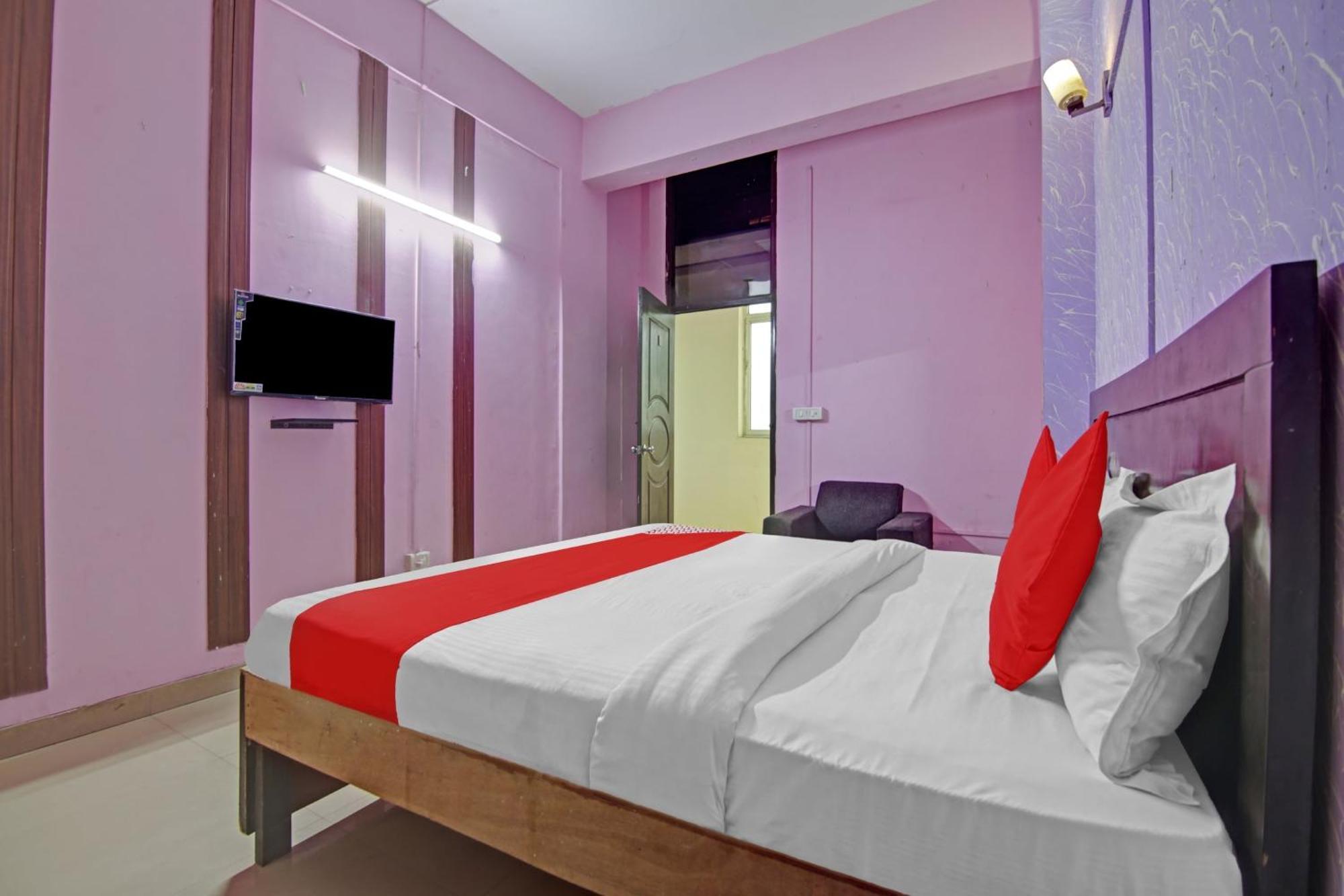 Hotel O Glorious Stayz โนอิดา ภายนอก รูปภาพ