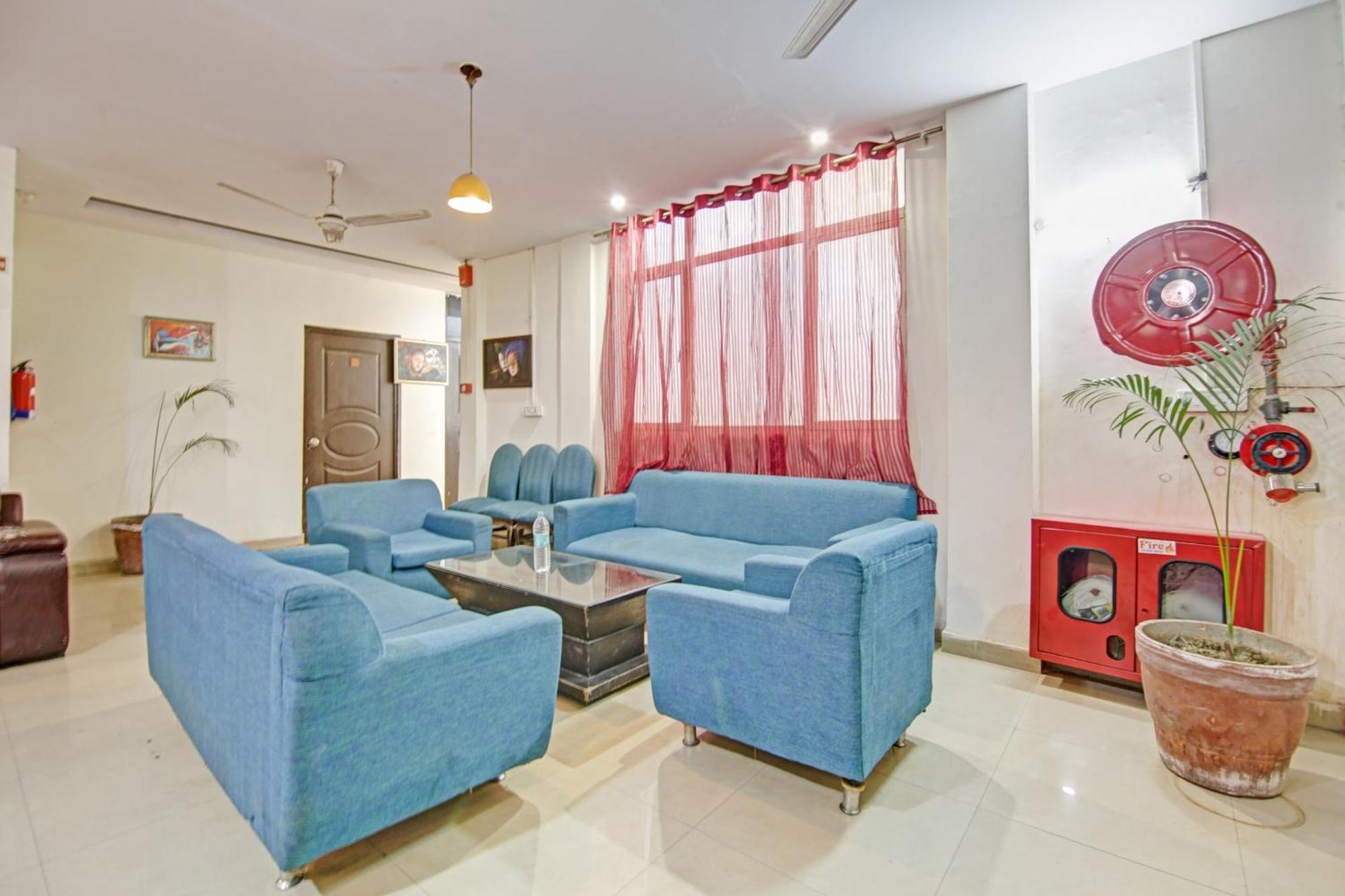 Hotel O Glorious Stayz โนอิดา ภายนอก รูปภาพ